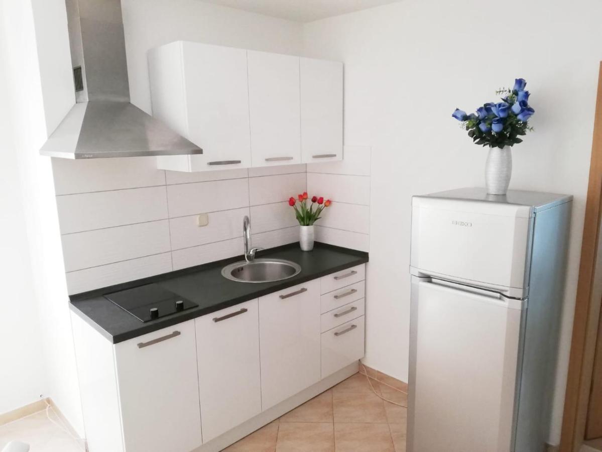 Apartment Toni With Private Parking ซาดาร์ ภายนอก รูปภาพ