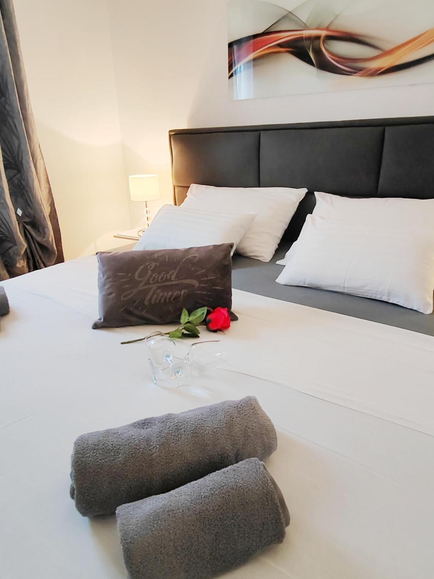 Apartment Toni With Private Parking ซาดาร์ ภายนอก รูปภาพ